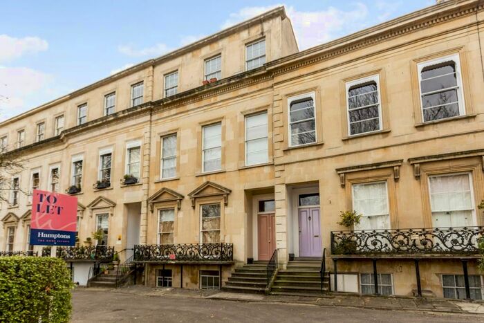 1 Bedroom Apartment To Rent In Royal Parade Cheltenham, GL50