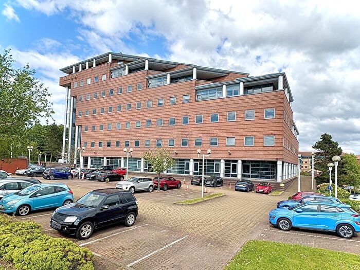 1 Bedroom Apartment For Sale In Apartment Landmark, Waterfront West, Brierley Hill, DY5