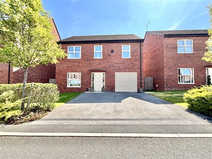 4 Bedroom Detached House For Sale In Berrisford Avenue, Eckington, Sheffield, S21