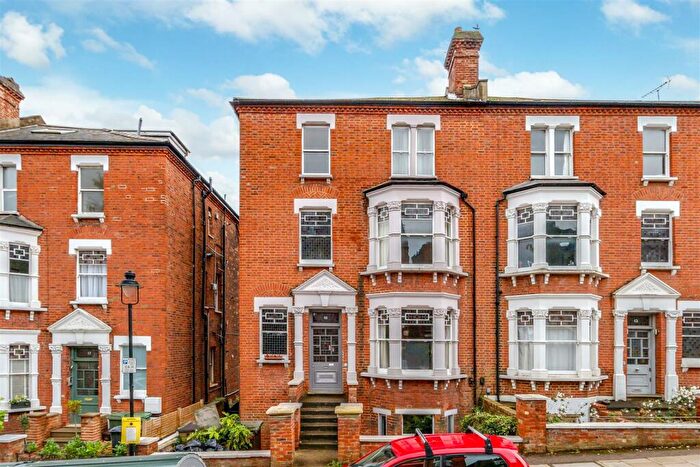 1 Bedroom Flat To Rent In Nassington, London, NW3