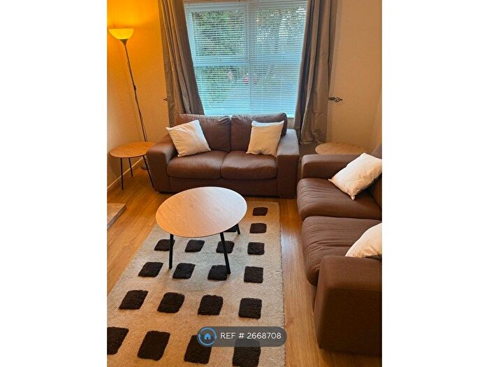 1 Bedroom Flat To Rent In Dean Court, Derby, DE23