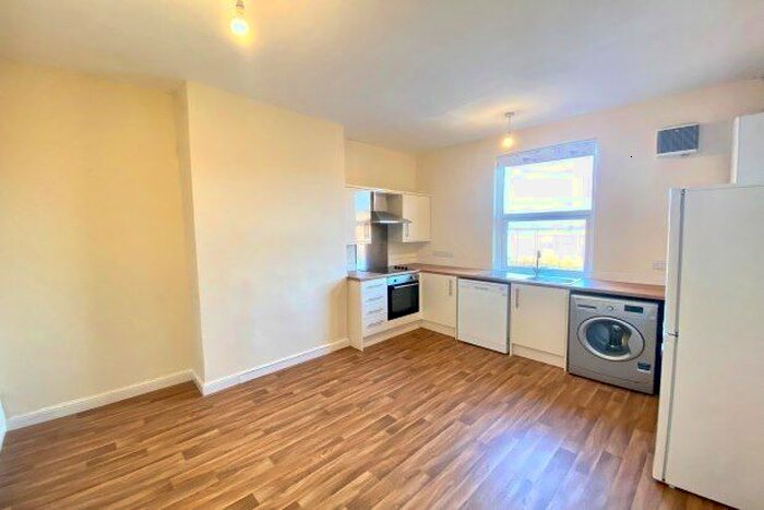 1 Bedroom Flat To Rent In Stretford Road, Manchester M41
