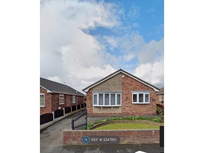 2 Bedroom Bungalow To Rent In Newtree Drive, Wadworth, Doncaster, DN11