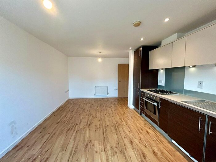 2 Bedroom Flat To Rent In Alexandra Road, Newhall, Harlow, CM17