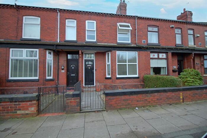 2 Bedroom Terraced House To Rent In Manchester Road, Denton, Manchester, M34