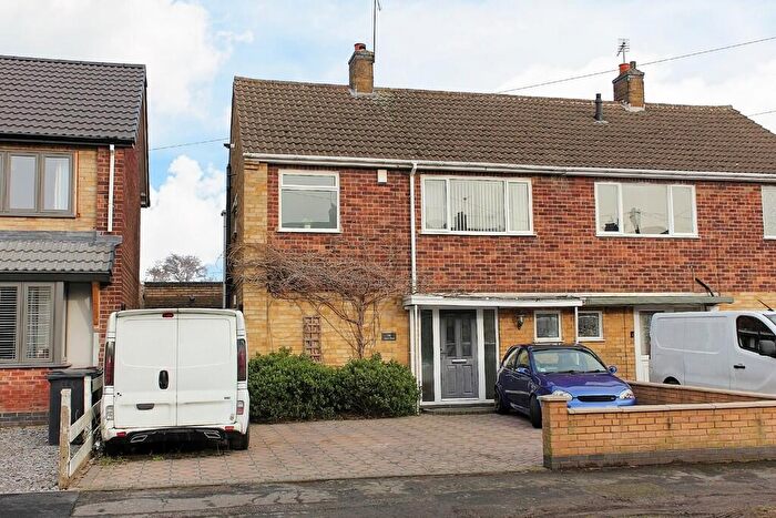 3 Bedroom Semi-Detached House For Sale In Castle Road, Mountsorrel, LE12