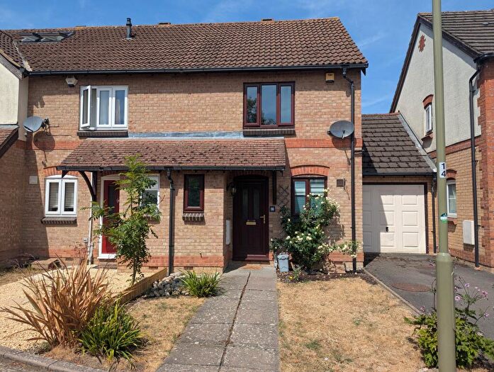 2 Bedroom Terraced House To Rent In Hawksmead, Bicester, Oxfordshire, OX26