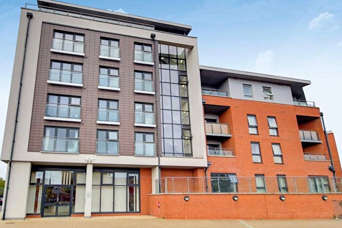 2 Bedroom Flat To Rent In Mostyn Grove, Bow, London, E3