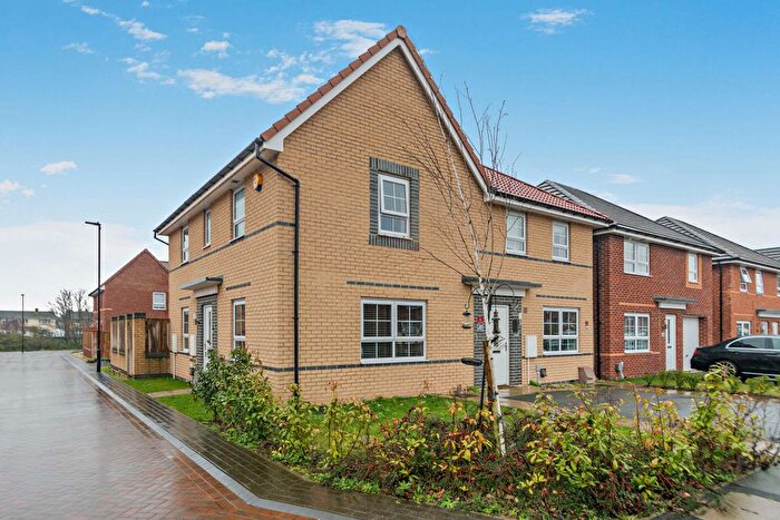 3 Bedroom Semi Detached House For Sale In Bevin Close, Doncaster, South Yorkshire, DN11