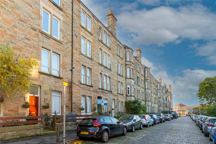 1 Bedroom Flat To Rent In Merchiston Grove, Edinburgh, EH11