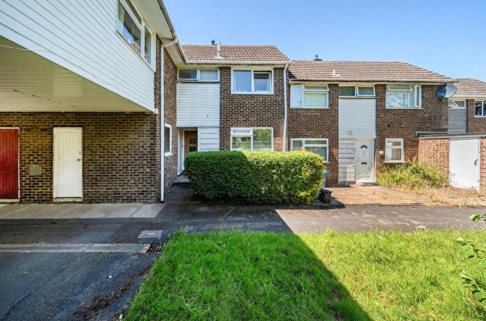 2 Bedroom Terraced House For Sale In Vandyke, Bracknell, RG12