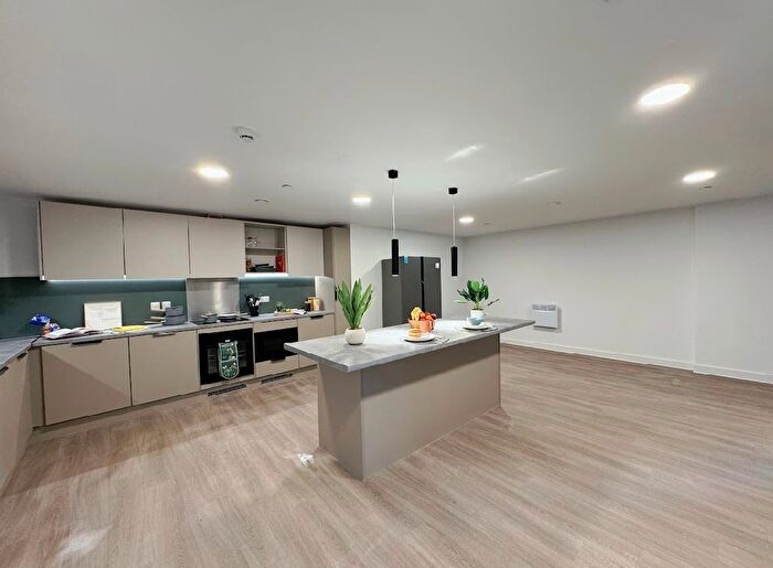 1 Bedroom Property To Rent In Cowan Street, Nottingham, NG1