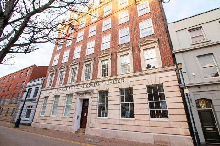 2 Bedroom Apartment To Rent In Empire House, Mount Stuart Square, Cardiff Bay, CF10