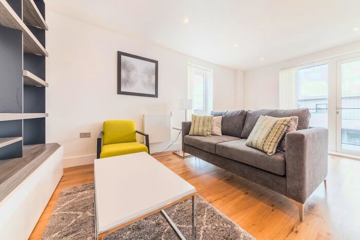 2 Bedroom Flat To Rent In Elstree Apartments, Grove Park, Colindale, London, NW9