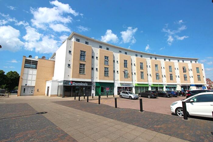1 Bedroom Flat To Rent In Charlesmere Gardens, Thamesmead, London, SE28