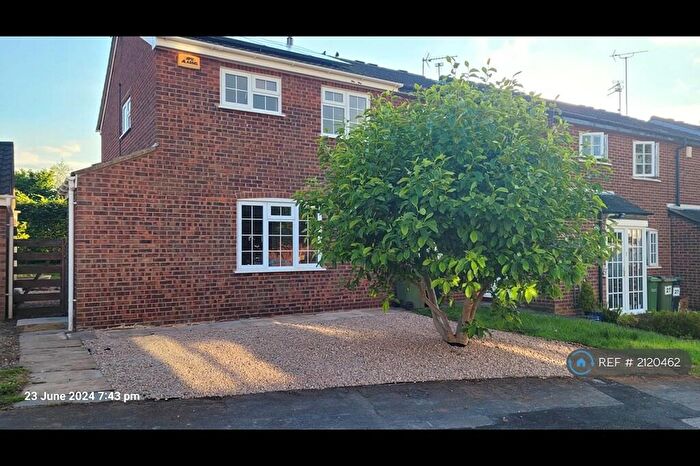 3 Bedroom Semi-Detached House To Rent In Burton Close, Oadby, Leicester, LE2