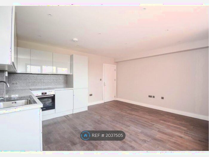 1 Bedroom Flat To Rent In Chelmsford Essex, Chelmsford Essex, CM1