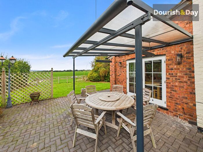 2 Bedroom Detached House For Sale In Grindley Brook, Whitchurch, SY13