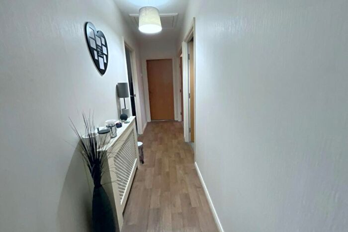 3 Bedroom Apartment For Sale In Woodhouse Lane, Beighton, Sheffield, S20