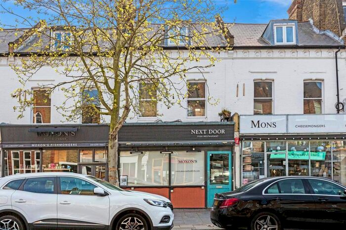 2 Bedroom Maisonette To Rent In Lordship Lane, London, SE22