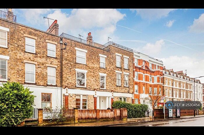 2 Bedroom Flat To Rent In Albion Road, London, N16