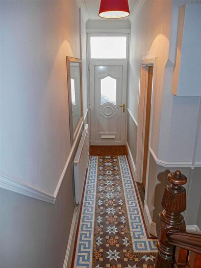 5 Bedroom Private Hall To Rent In Tewkesbury Street, Cathays, CF24