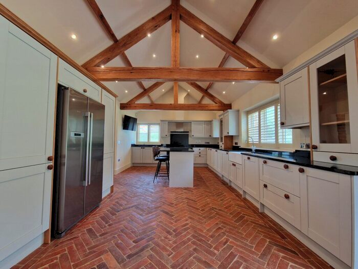 4 Bedroom Detached House To Rent In Overthorpe Road, Banbury, Oxon, OX17