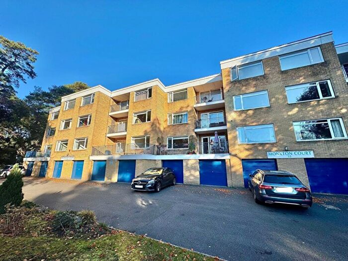 3 Bedroom Apartment For Sale In Monkton Court Branksome Wood Road, Bournemouth, BH4