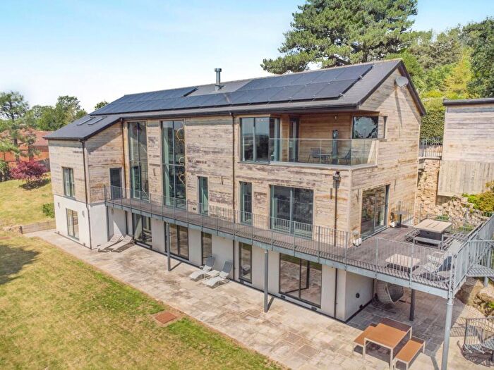 5 Bedroom Detached House For Sale In Cliff Road, Hythe, Kent, CT21