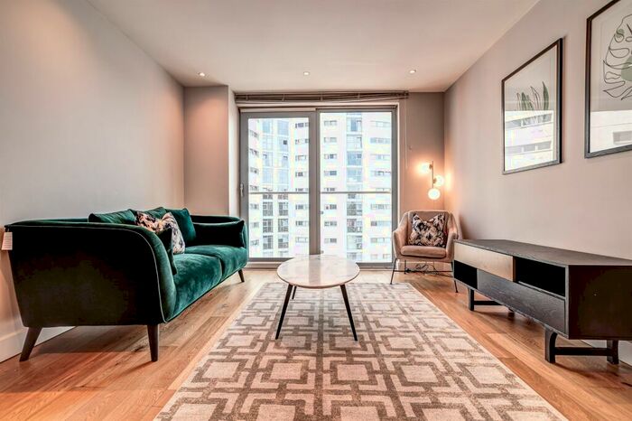 1 Bedroom Apartment To Rent In Bute Terrace, Cardiff, CF10