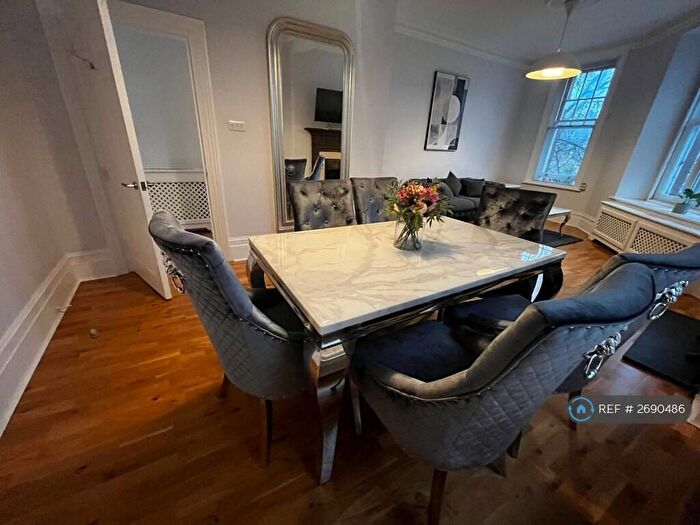 3 Bedroom Flat To Rent In Warwick Mansions, London, NW3