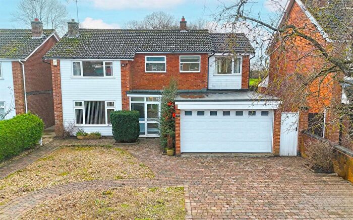 4 Bedroom Detached House For Sale In Coombe Rise, Oadby, LE2