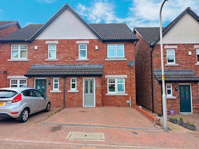 4 Bedroom Semi-Detached House For Sale In Siskin Court, Carlisle, CA2