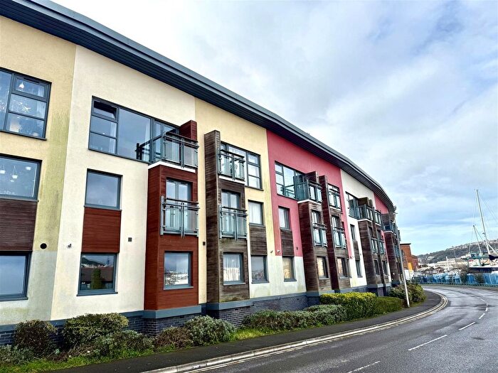 4 Bedroom Terraced House For Sale In St Stephens Court, Marina, Swansea, SA1