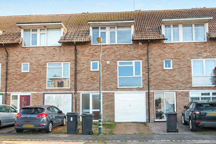 3 Bedroom Terraced House To Rent In The Lowlands, Hailsham, East Sussex, BN27