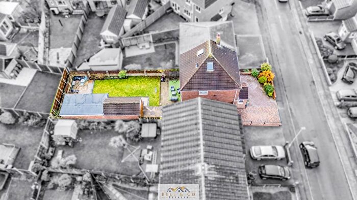 3 Bedroom Semi-Detached House For Sale In Tortmayns, Todwick, Sheffield, S26