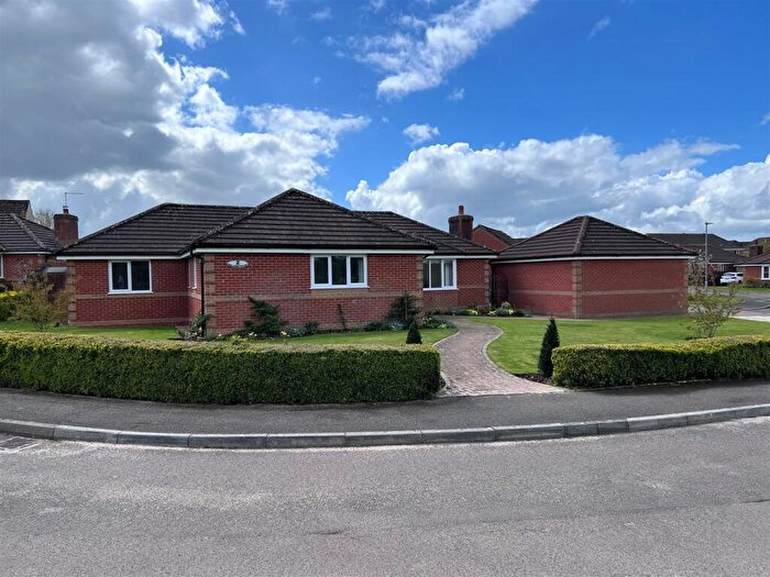 3 Bedroom Detached Bungalow For Sale In Swallowfields, Gillingham, SP8