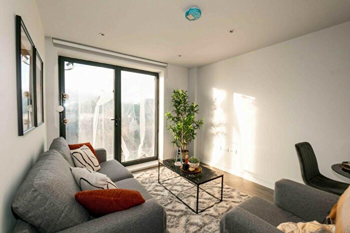 1 Bedroom Apartment To Rent In Worrall Street, Manchester, Greater Manchester, M5
