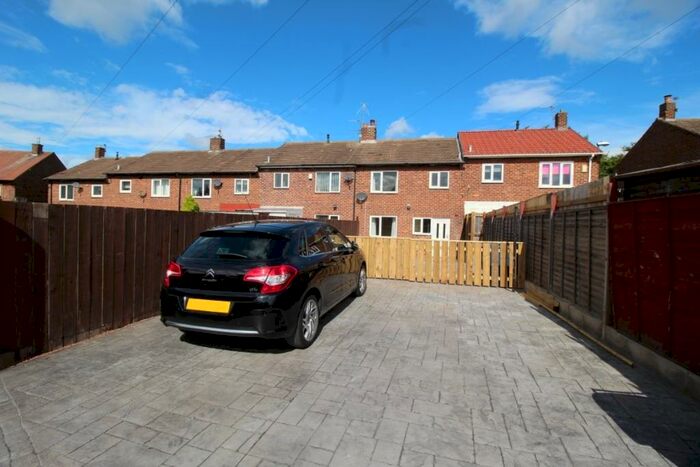 2 Bedroom Terraced House To Rent In Newcastle Road, South Shields, Tyne And Wear, NE34