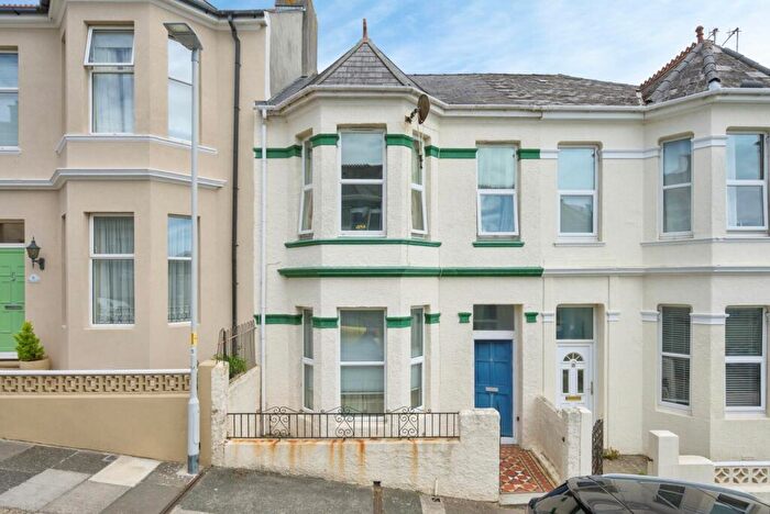 2 Bedroom Maisonette For Sale In Cecil Avenue, Plymouth, Devon, PL4