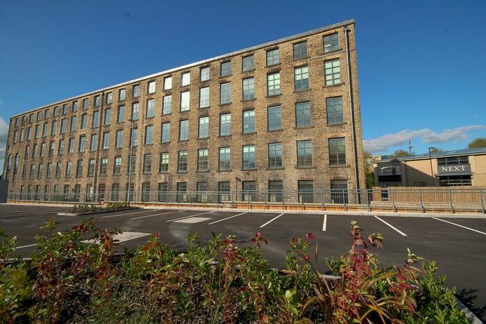 2 Bedroom Ground Flat To Rent In Glossop Brook Road, Glossop, SK13