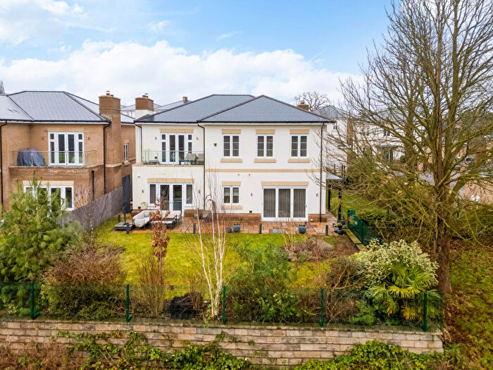 5 Bedroom Detached House For Sale In Cloister Way, Leamington Spa, Warwickshire, CV32