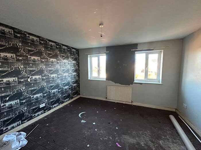 2 Bedroom Semi-Detached House For Sale In New Town, Brierley Hill, DY5