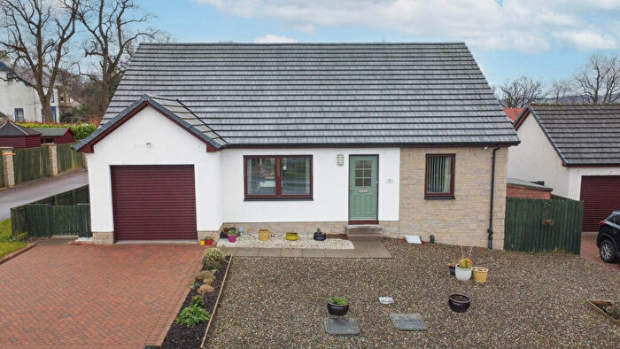 3 Bedroom Detached Bungalow For Sale In Elm Street, Errol, Perth, PH2