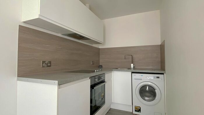 Studio To Rent In Howard Place, Brighton, BN1