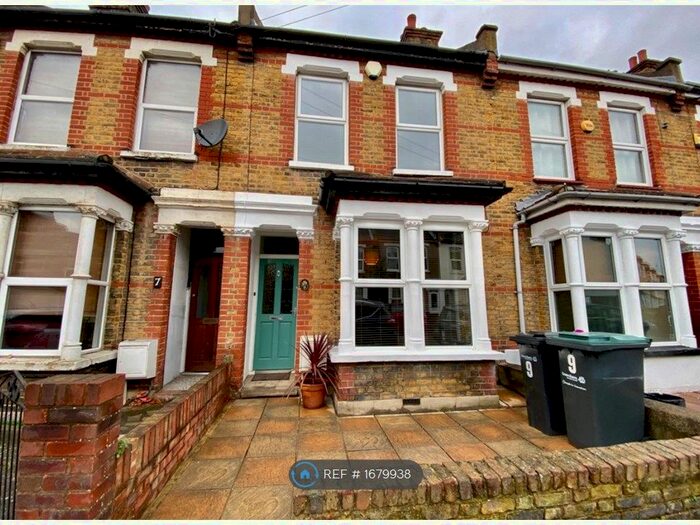 2 Bedroom Terraced House To Rent In Campbell Road, Gravesend, DA11