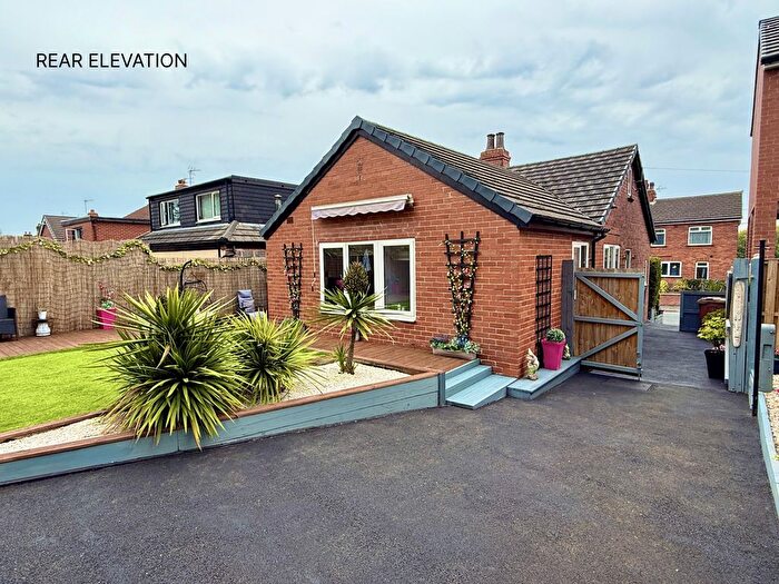 4 Bedroom Semi-detached Bungalow For Sale In Springstone Avenue, Ossett, West Yorkshire, WF5