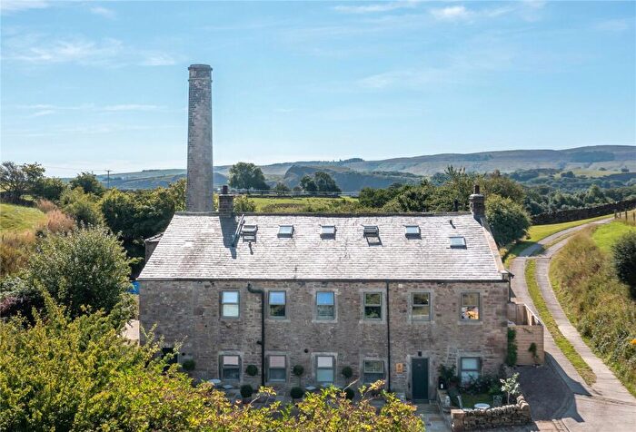 7 Bedroom Detached House For Sale In Pasture Road, Skipton, North Yorkshire, BD23