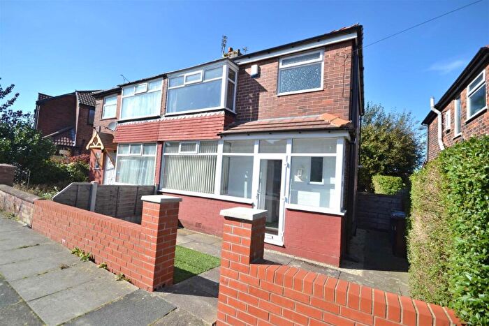 3 Bedroom Semi-Detached House To Rent In Downham Crescent, Prestwich, M25