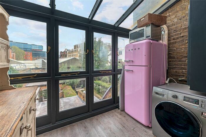 1 Bedroom Flat For Sale In Ebury Street, London, SW1W